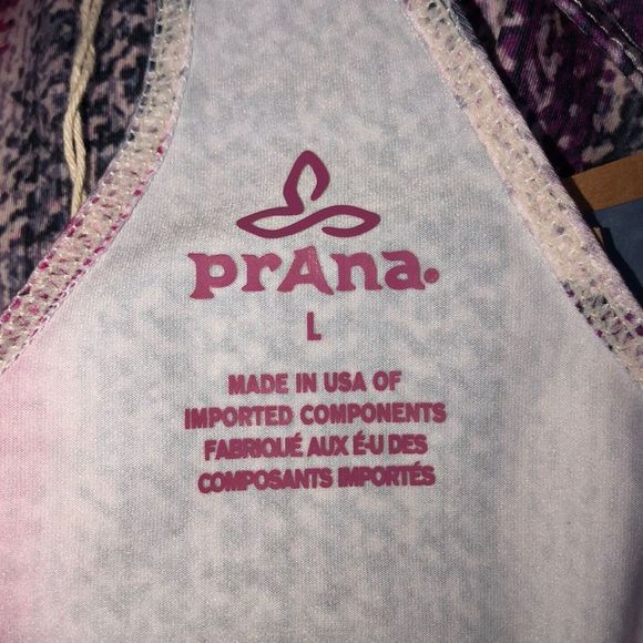 prAna Boost Printed Fitted Racerback Top in Viola Knitta NWT size Large - Picture 11 of 14